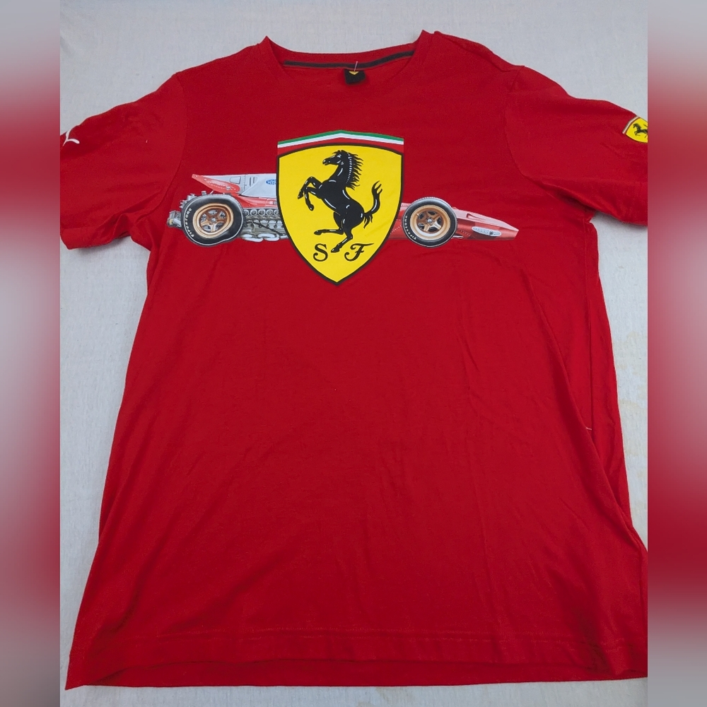 Ferrari Scuderia Puma NWOT Red Shirt Formula 1 Car Big Shield Size Large